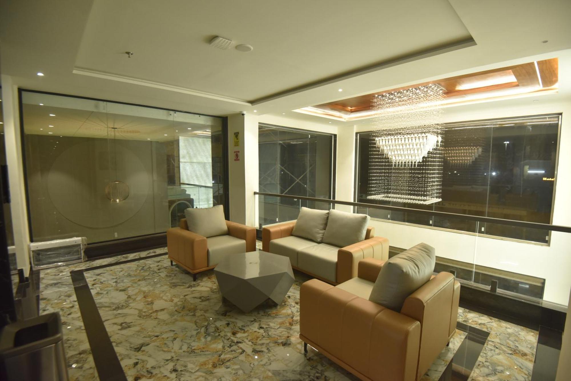 Kings Kraft Tremezzo Inn, Somnath Bagian luar foto